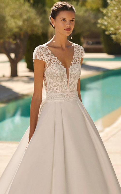 vestidos de novia adriana alier 2026 en murcia